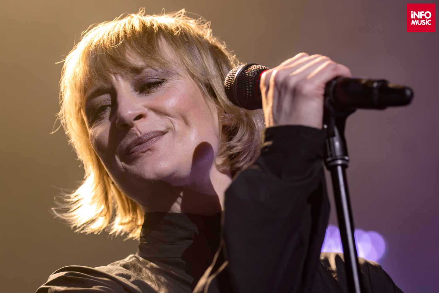 Concert Hooverphonic la Arenele Romane pe 9 aprilie 2025