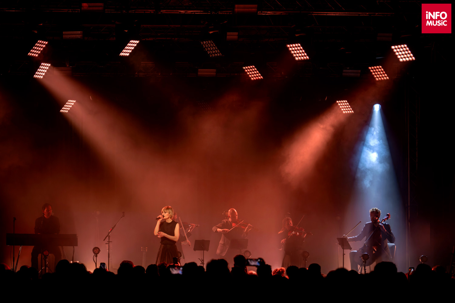 Concert Hooverphonic la Arenele Romane pe 9 aprilie 2025