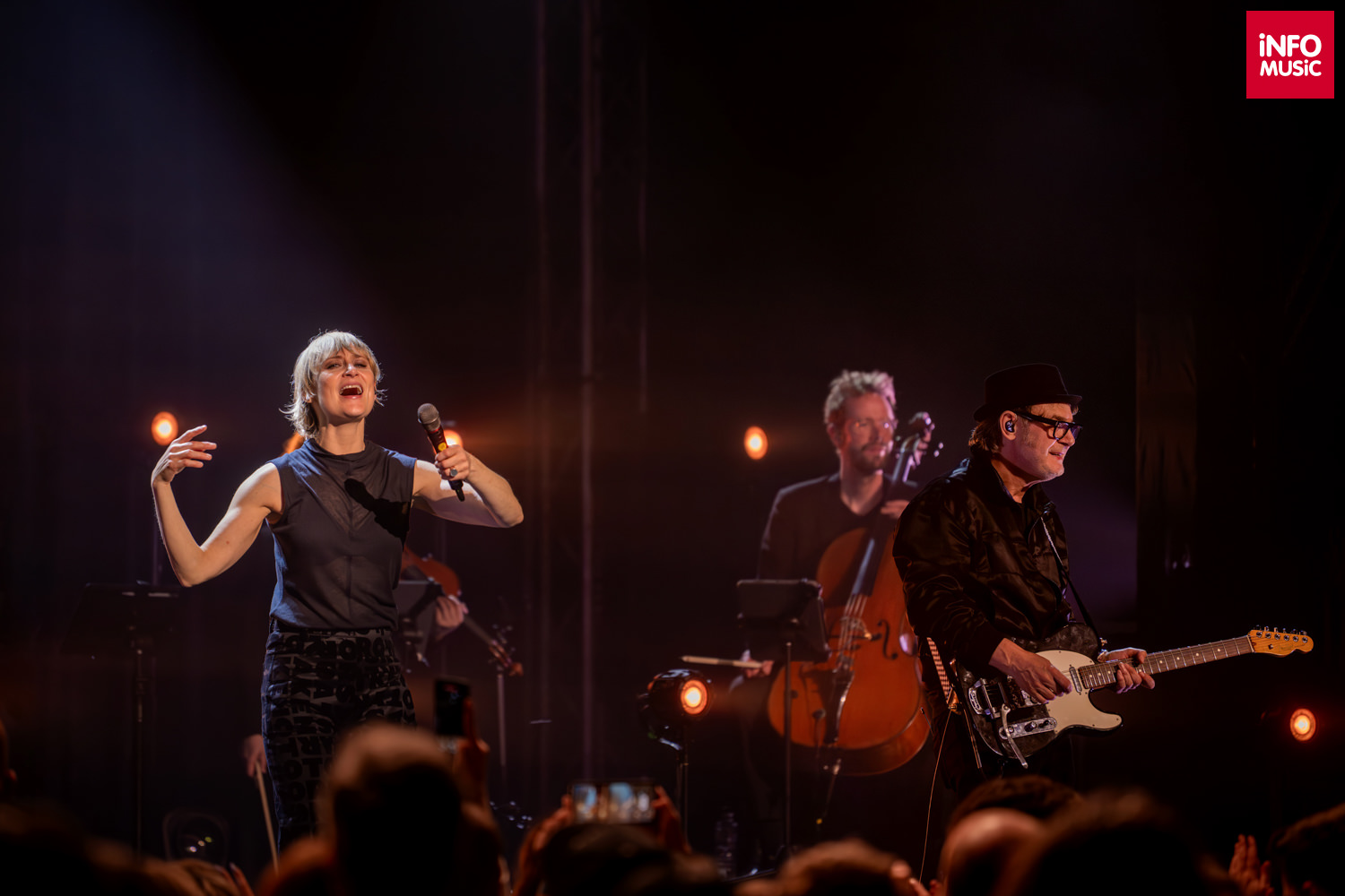 Concert Hooverphonic la Arenele Romane pe 9 aprilie 2025