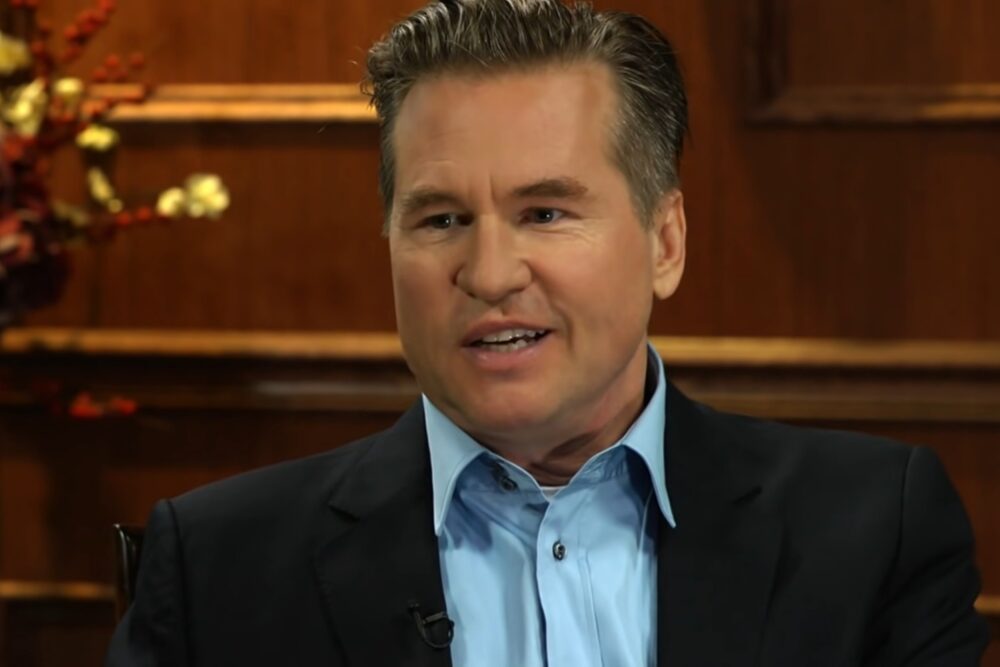 Val Kilmer într-un interviu la Larry King