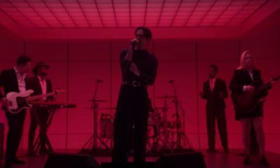 Videoclip Damiano David - Voices (Live From Vevo Studios)