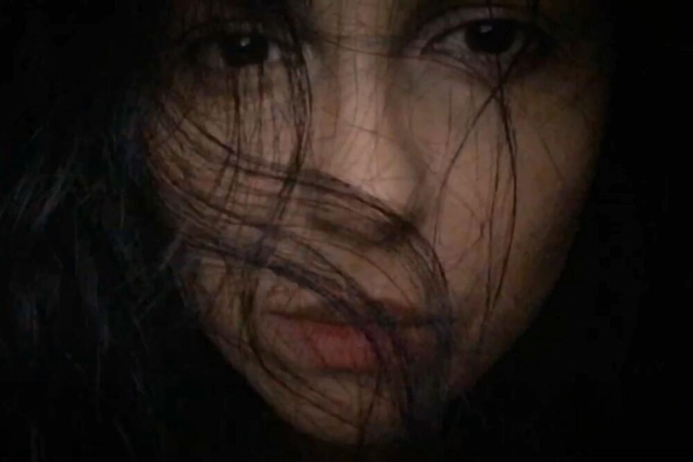 Alexandrina - "Reguli și jocuri" (Visualizer)