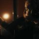 Lykke Li în clipul "better alone" (Live from the YouTube Music Studio Stockholm)