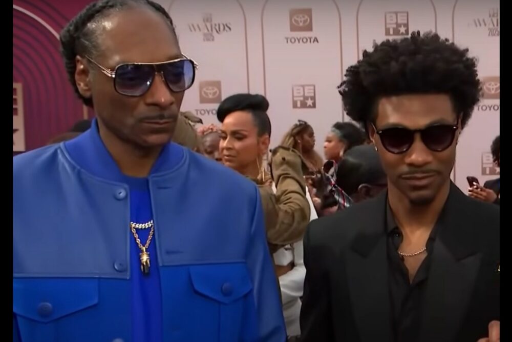 Snoop Dogg și Jonathan Daviss