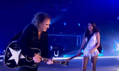 Robert Smith și Olivia Rodrigo la Glastonbury 2025
