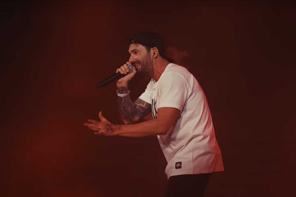 Vlad Dobrescu - "Fiare Noi" Live în București