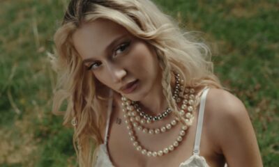 Videoclip Francis On My Mind - Women Theory