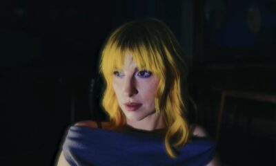 Videoclip Hayley Williams - Parachute