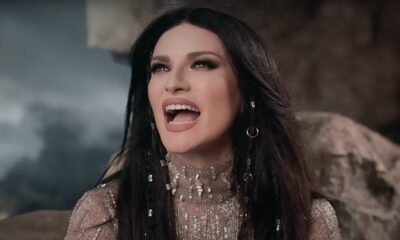 Laura Pausini - LA MIA STORIA TRA LE DITA (Official Video)