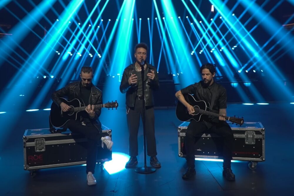Papa Roach în videoclipul "Even If It Kills Me" (Acoustic)