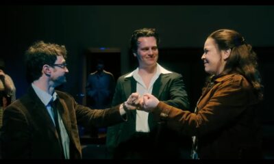 Trailer "Merrily We Roll Along"