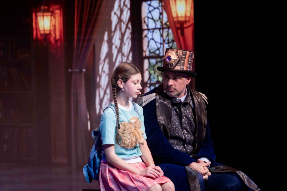 Teodora Boboc și Cornel Ilie în musicalul "Invizibilii"