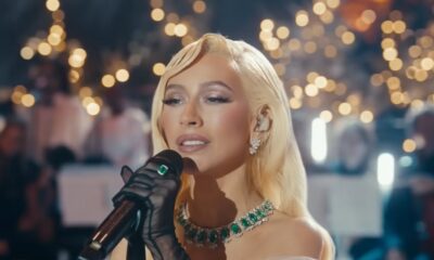 Trailer "Christina Aguilera: Christmas in Paris"