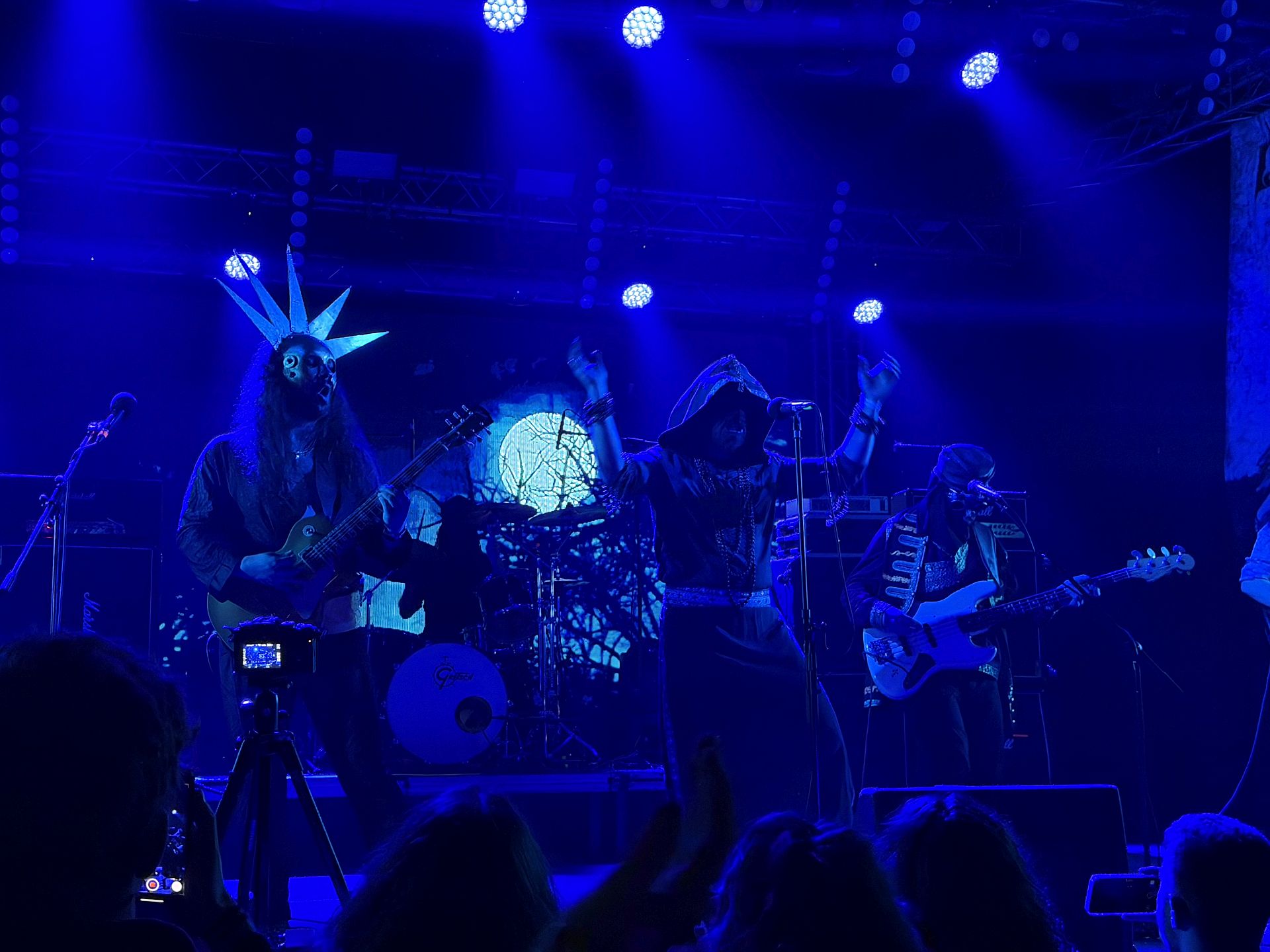 concert doomnezeu club quantic 2025 infomusic alex stanescu (2)