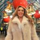 Iulia Vântur în videoclipul "Colinde, Corinde"