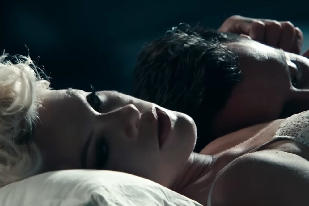 Pink - "Just Give Me a Reason" (imagine din videoclip)