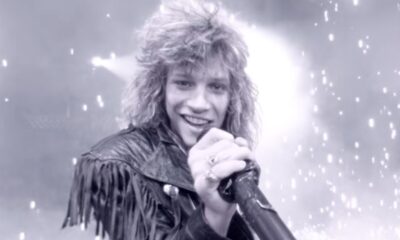 Bon Jovi în videoclipul piesei "Livin' On A Prayer"