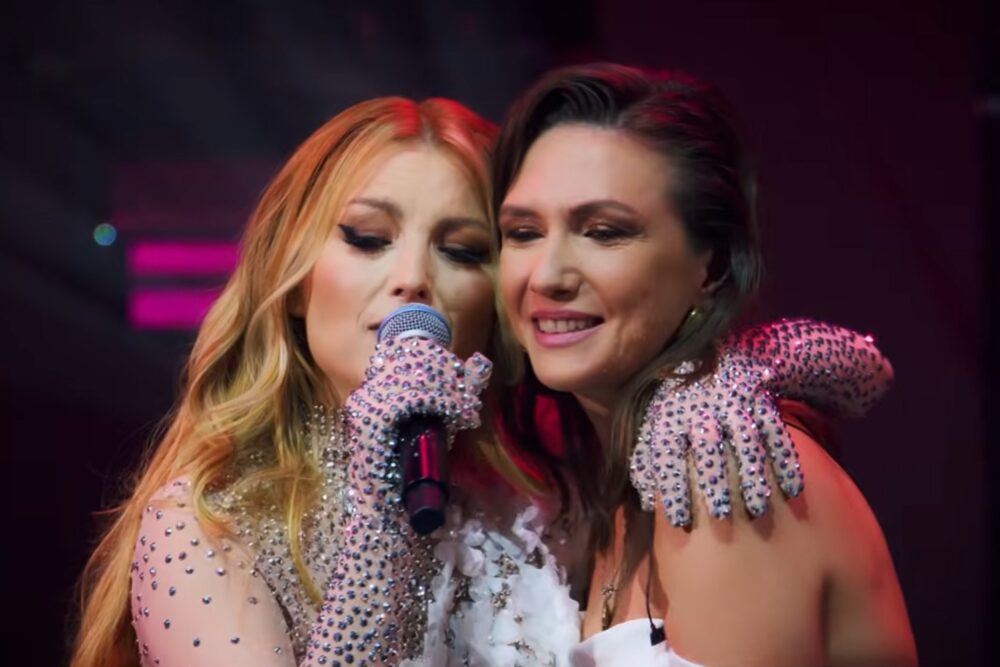 Elena și Adela Popescu în concert la Sala Palatului