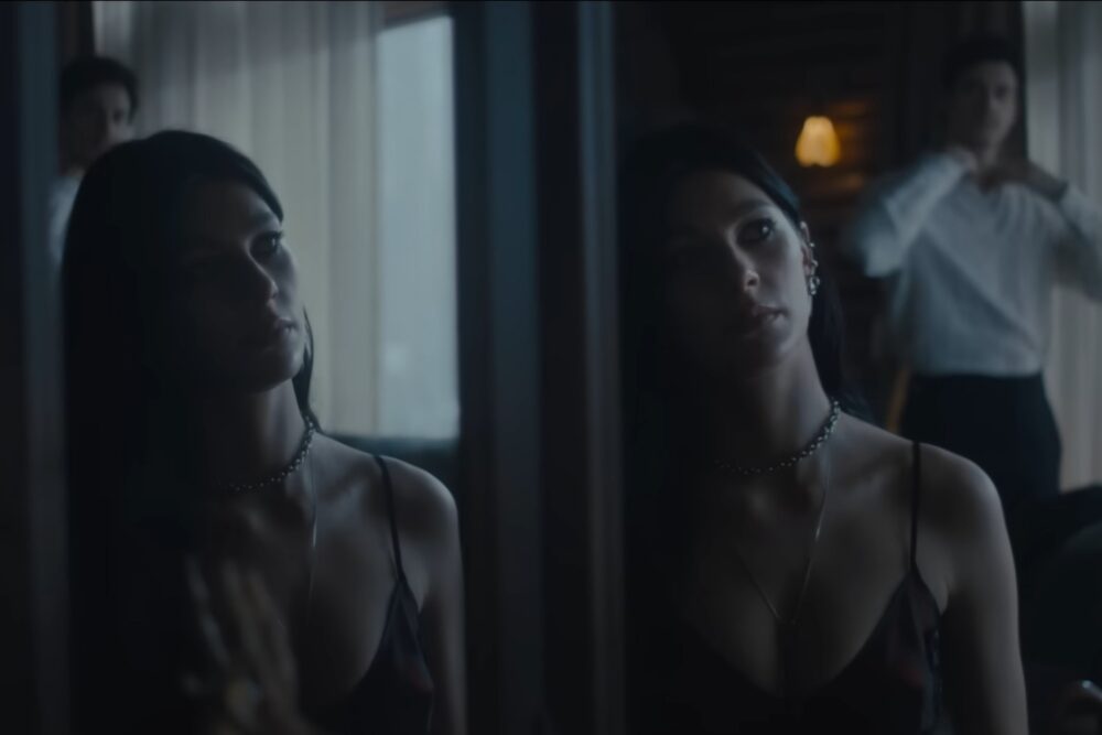Trailer "Something Very Bad Is Going To Happen"