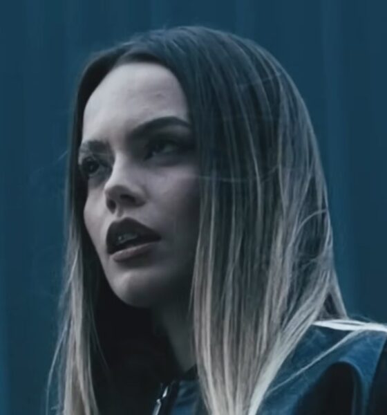 Bianca Tilici în videoclipul piesei "Keep Fighting"