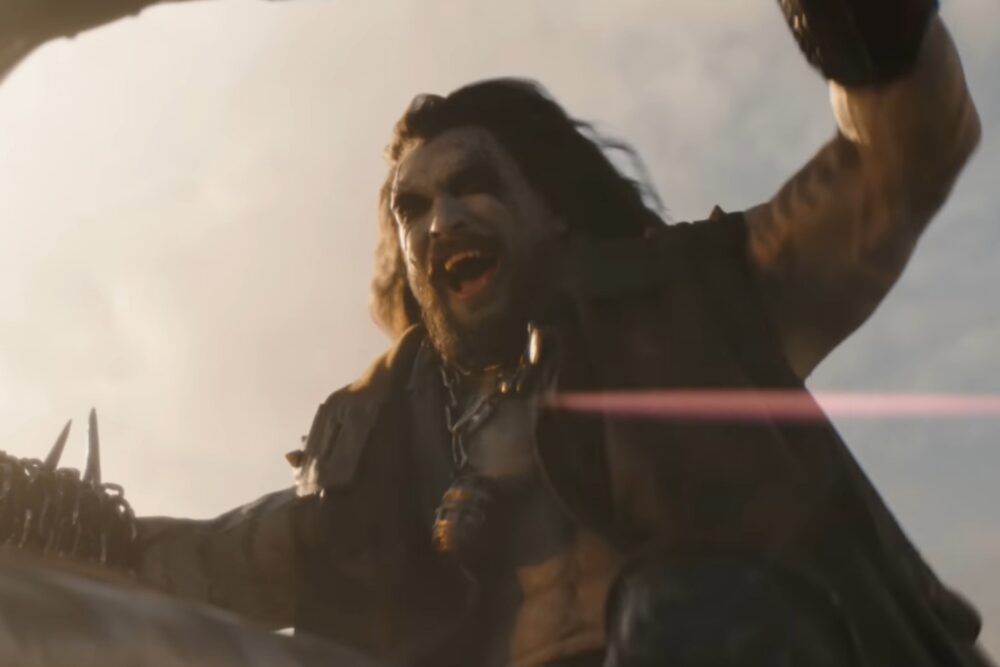 Jason Momoa în trailerul "Supergirl"