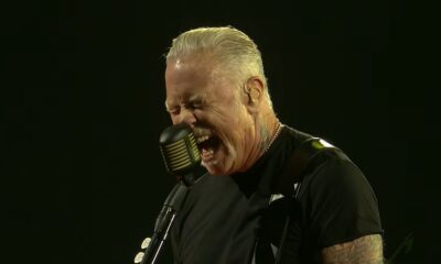Metallica la București, în timpul piesei "Lux Æterna"