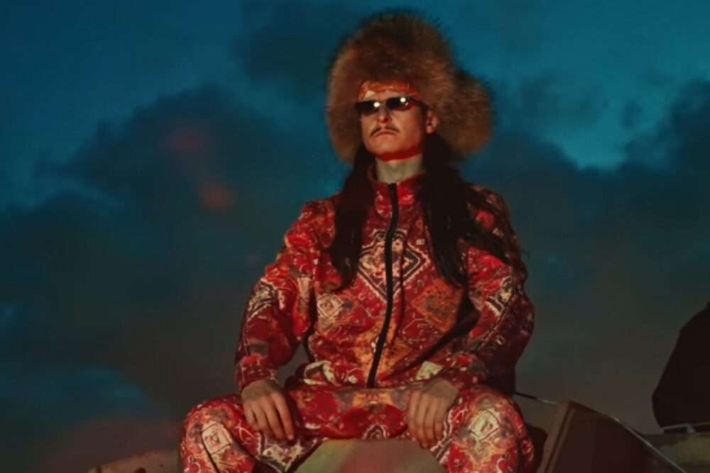 Oliver Tree în videoclipul piesei "Joyride"