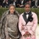 Rihanna și A$AP Rocky la Met Gala 2026