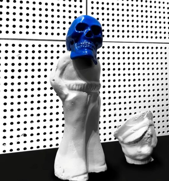 Coperta album Jack White Frozen Charlotte