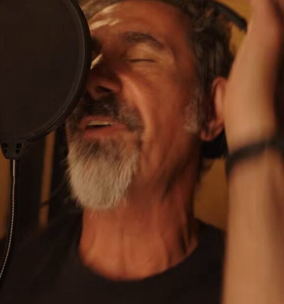 Videoclip Tom Morello Serj Tankian Adjourn It