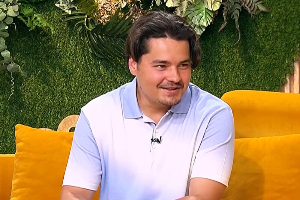 Selly la Vorbește Lumea