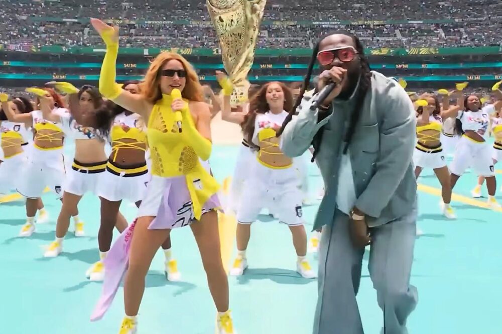 Shakira și Burna Boy cântând "Dai Dai" la FIFA World Cup 2026
