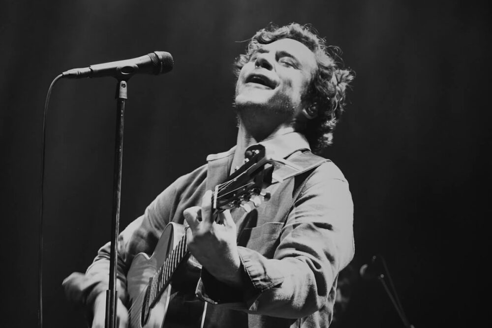 Jack Savoretti - The One (Official Video)